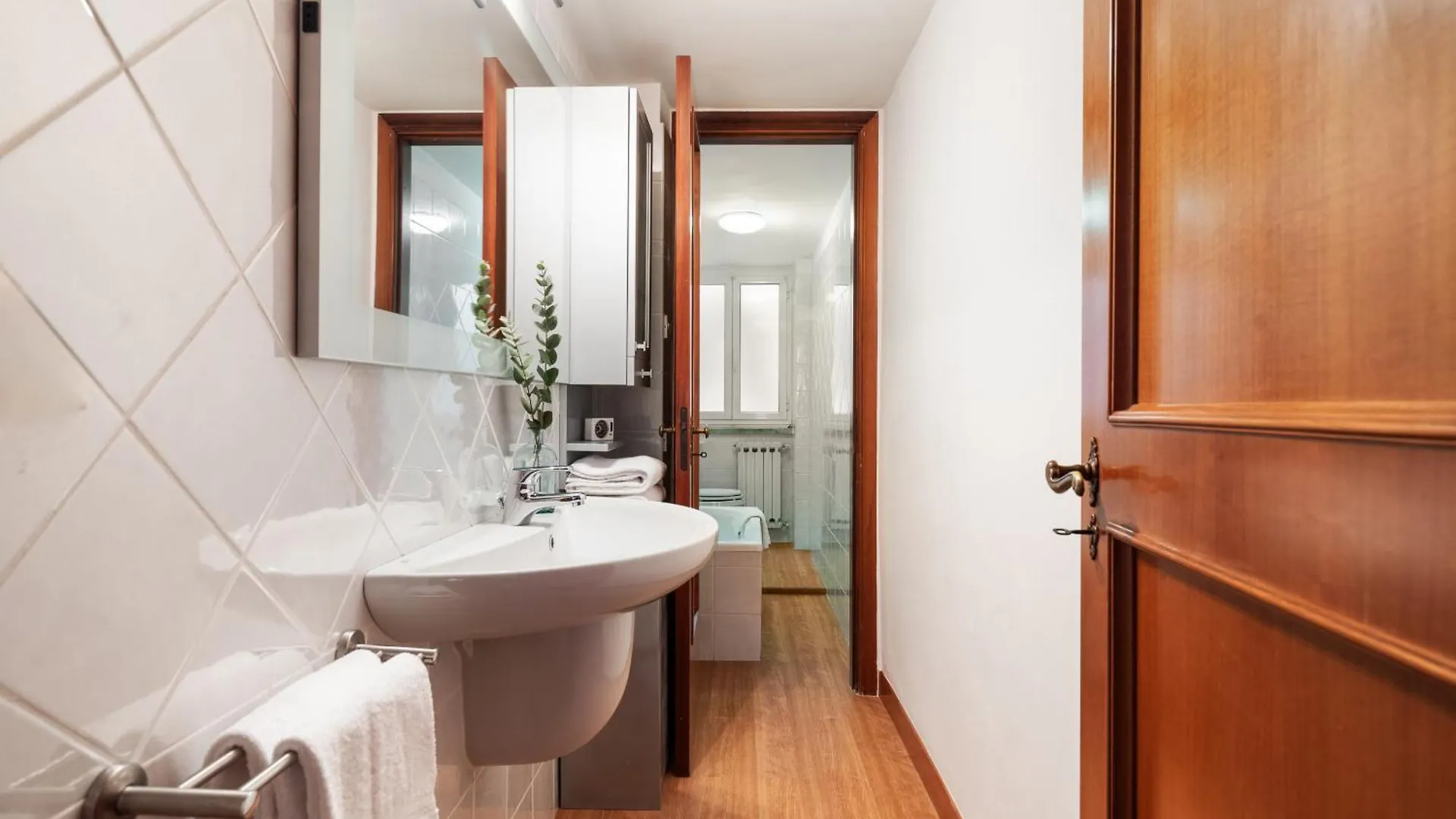 Monti Charming Amphora Apartment روما إيطاليا