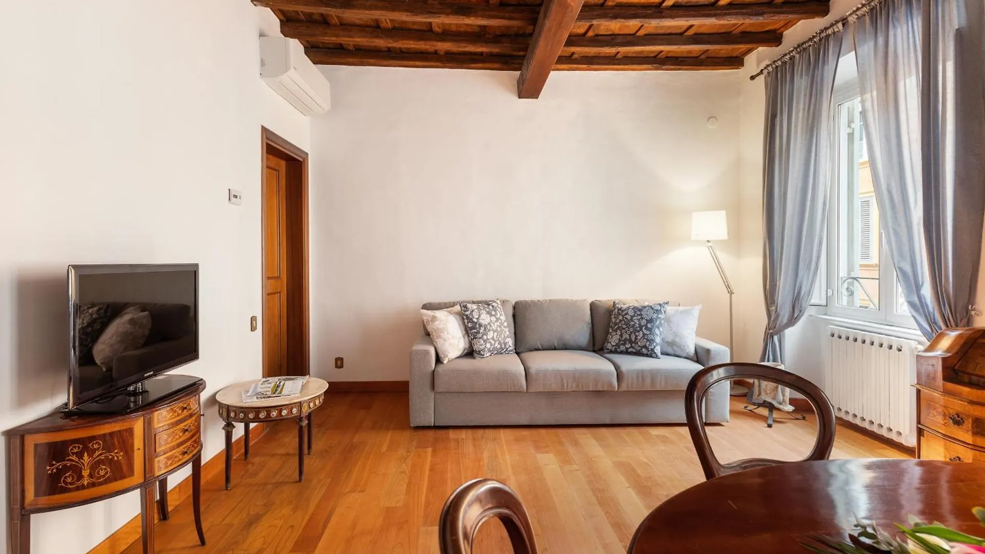 Monti Charming Amphora Apartment روما