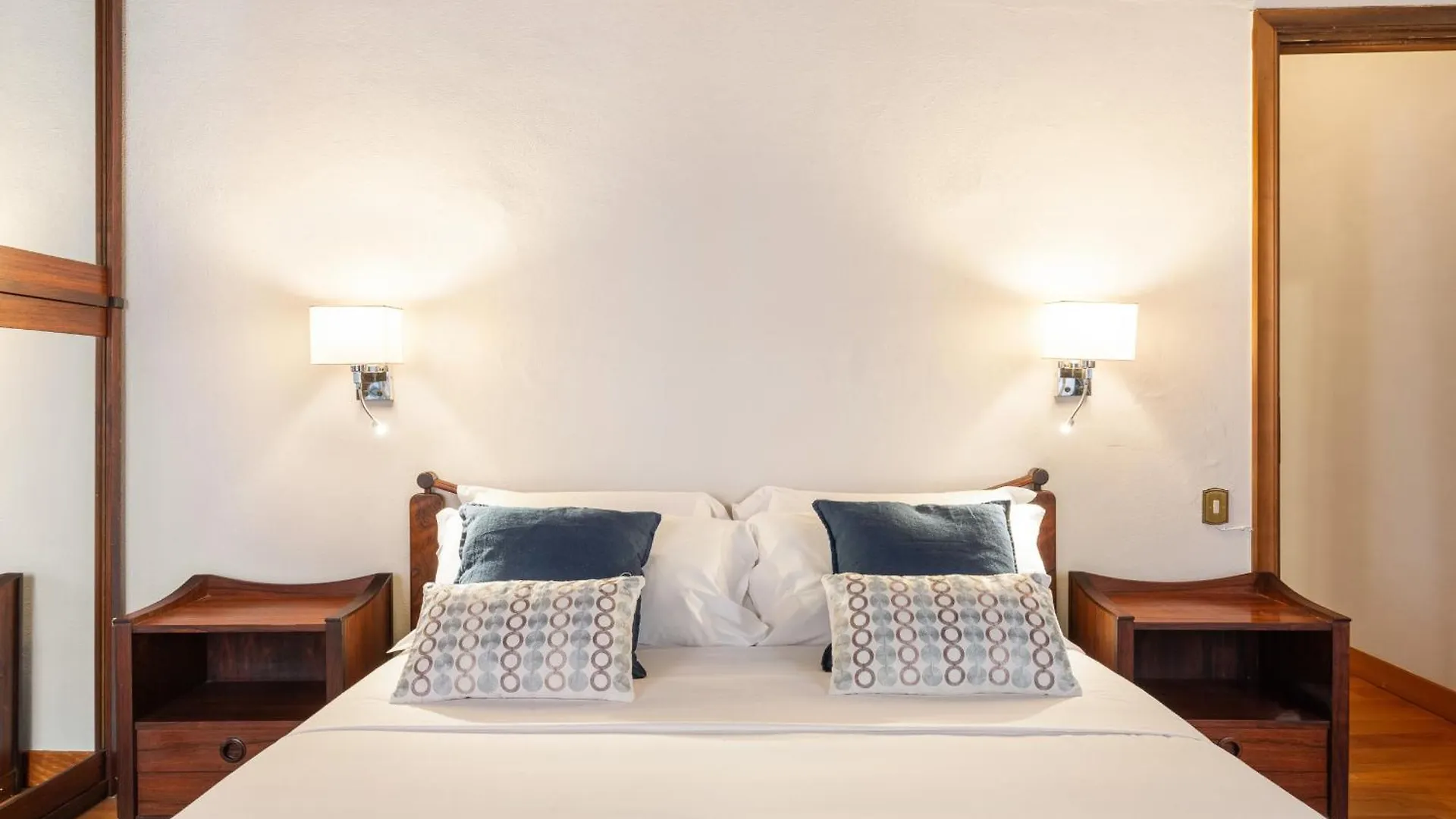 Monti Charming Amphora Apartment روما إيطاليا