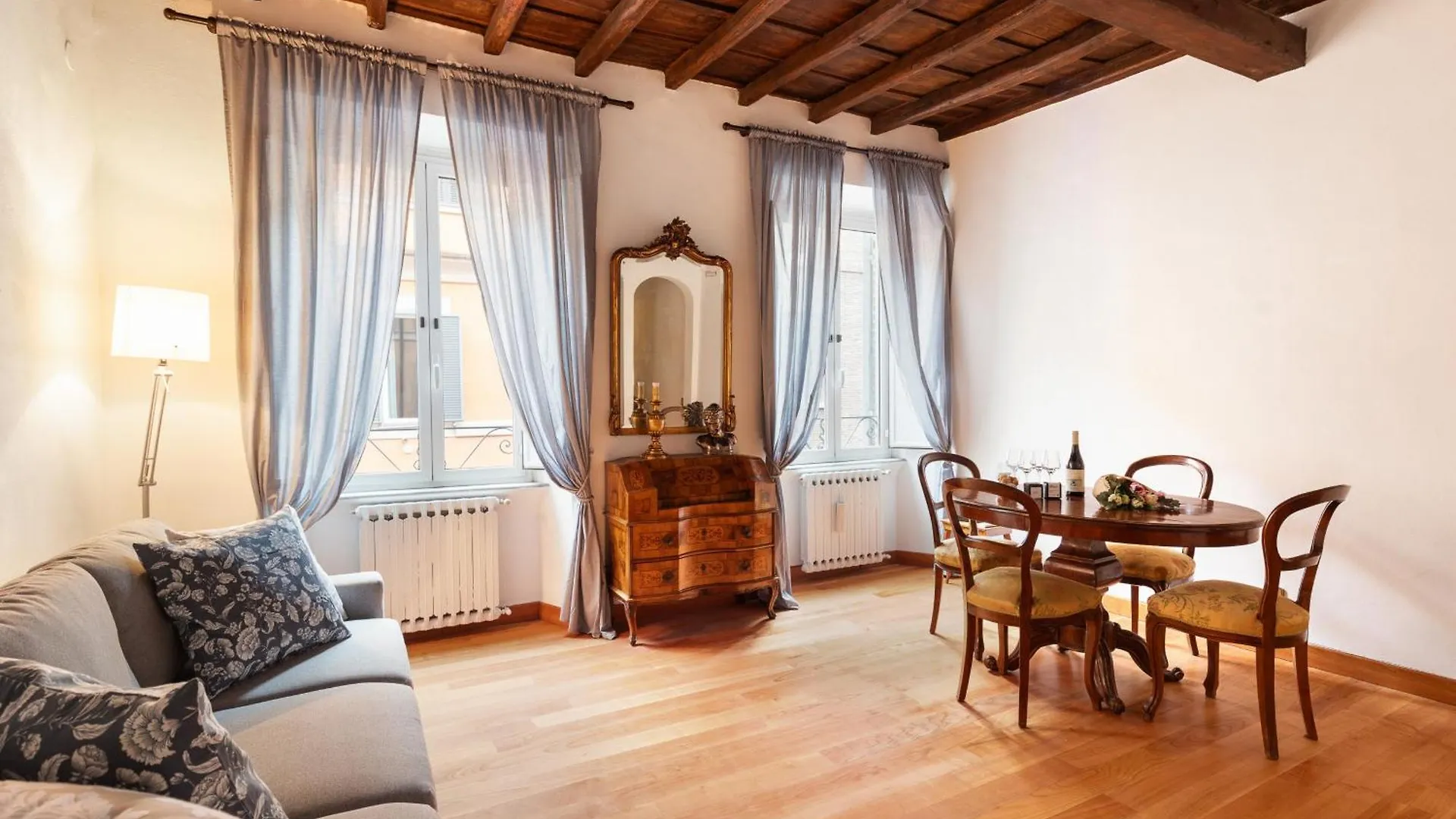 Monti Charming Amphora Apartment روما