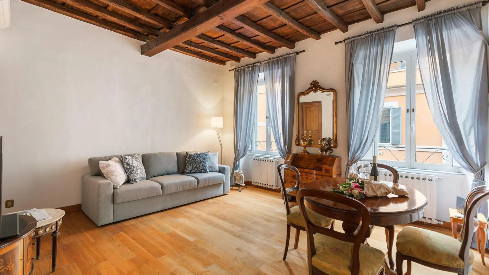 Monti Charming Amphora Apartment روما 0*,